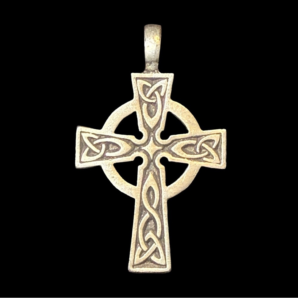 Celtic Cross Pendant!
